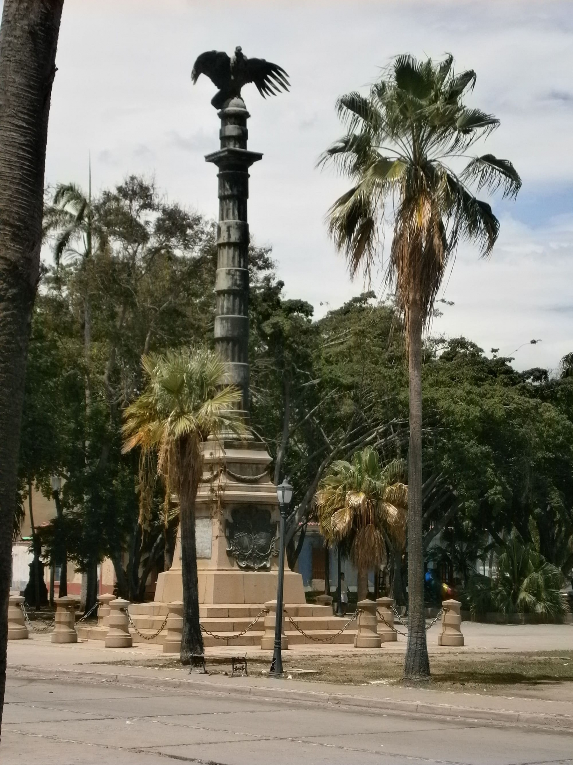 Plaza del Águila - Puerto Cabello
